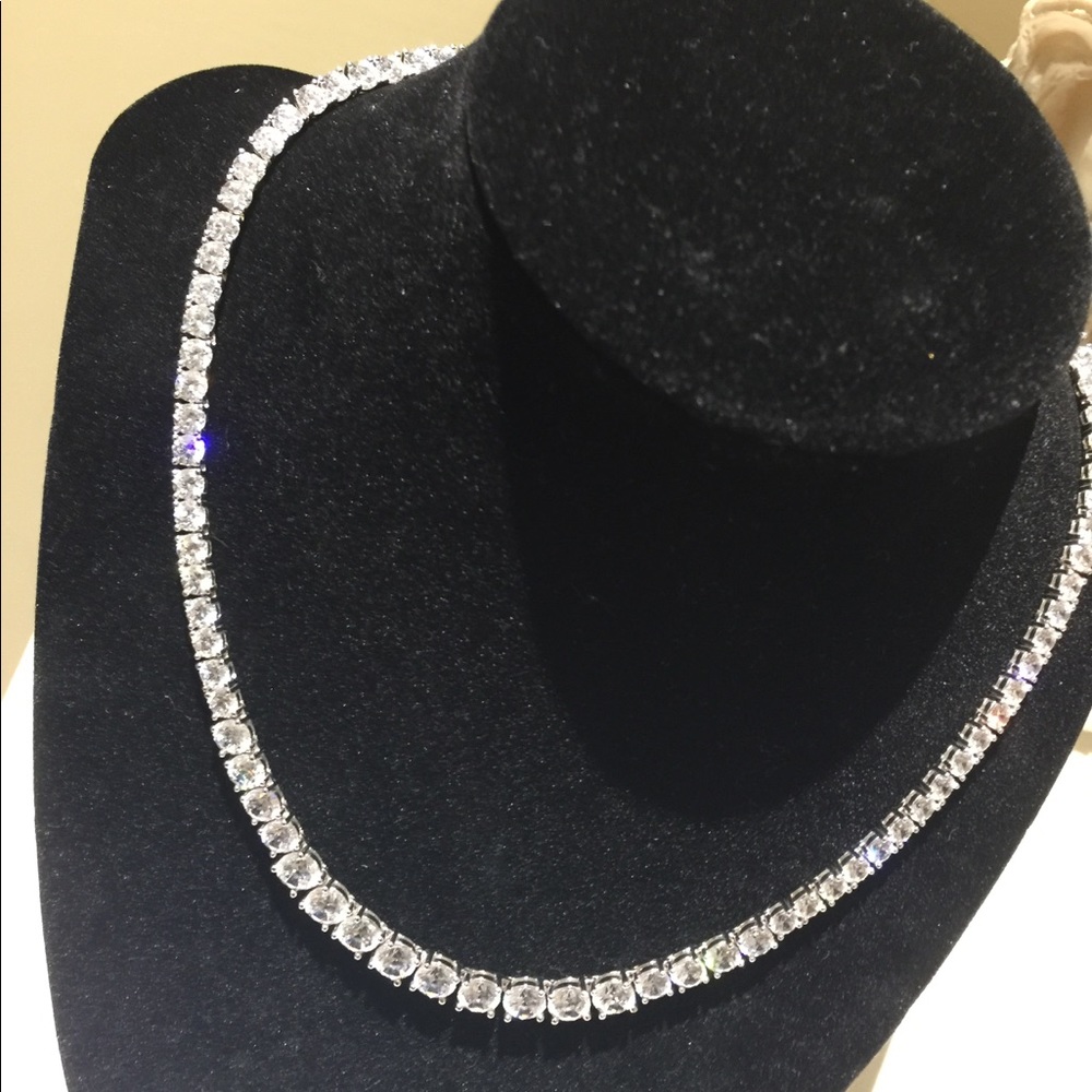 16” silver tone necklace 1ct AAA zirconia Stones